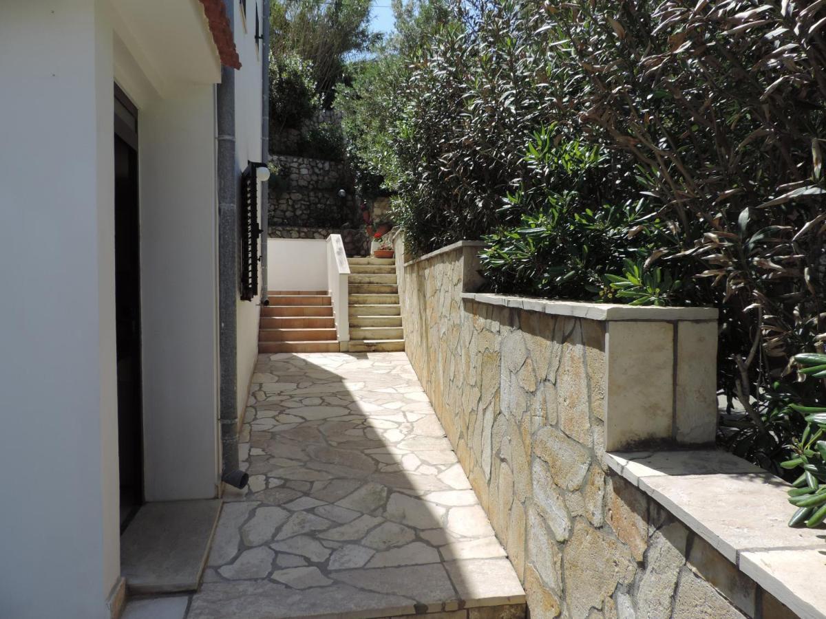 Apartmani Lavanda Pag Town Exterior photo